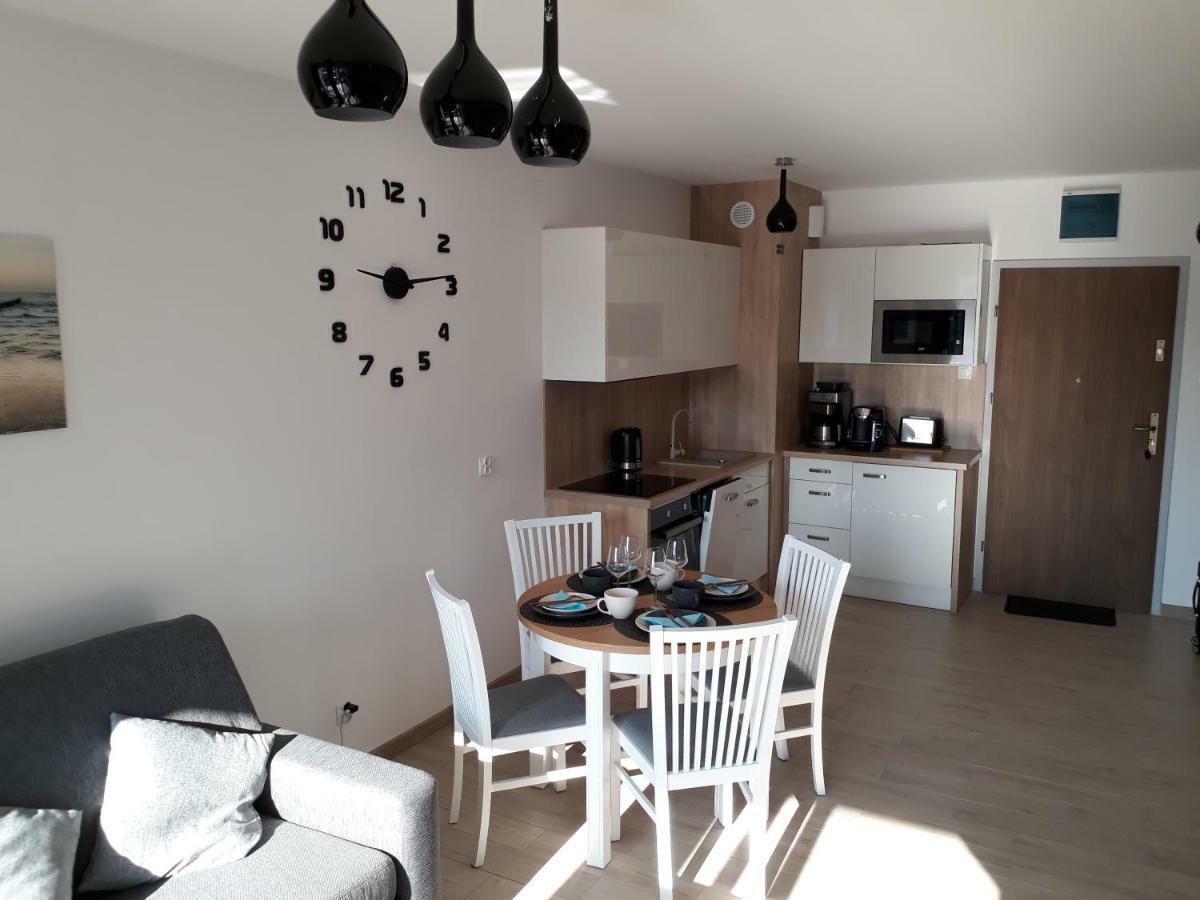 Apartament Oliwka Z Prywatnym Miejscem Postojowym 科沃布热格 外观 照片
