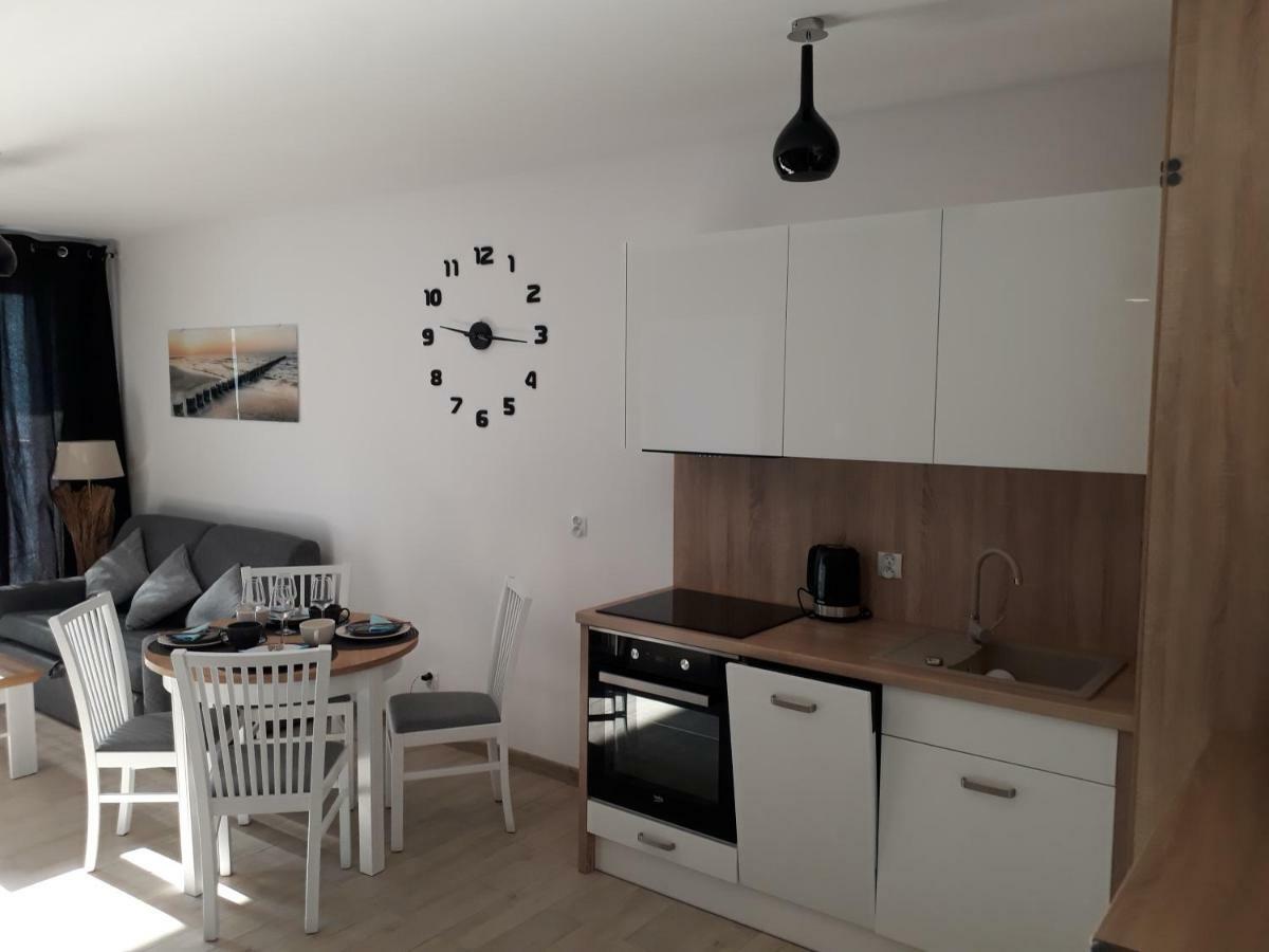 Apartament Oliwka Z Prywatnym Miejscem Postojowym 科沃布热格 外观 照片