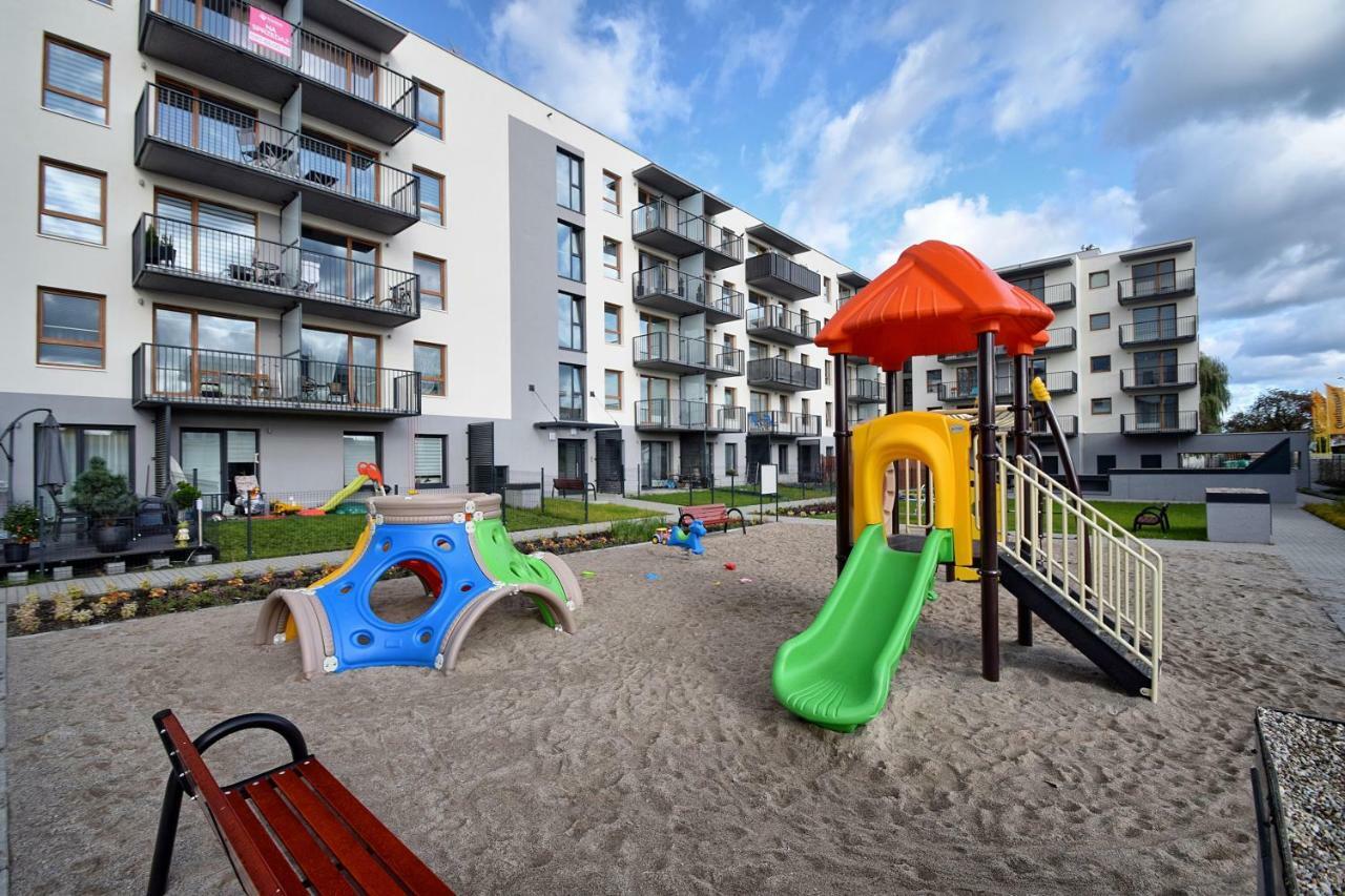 Apartament Oliwka Z Prywatnym Miejscem Postojowym 科沃布热格 外观 照片