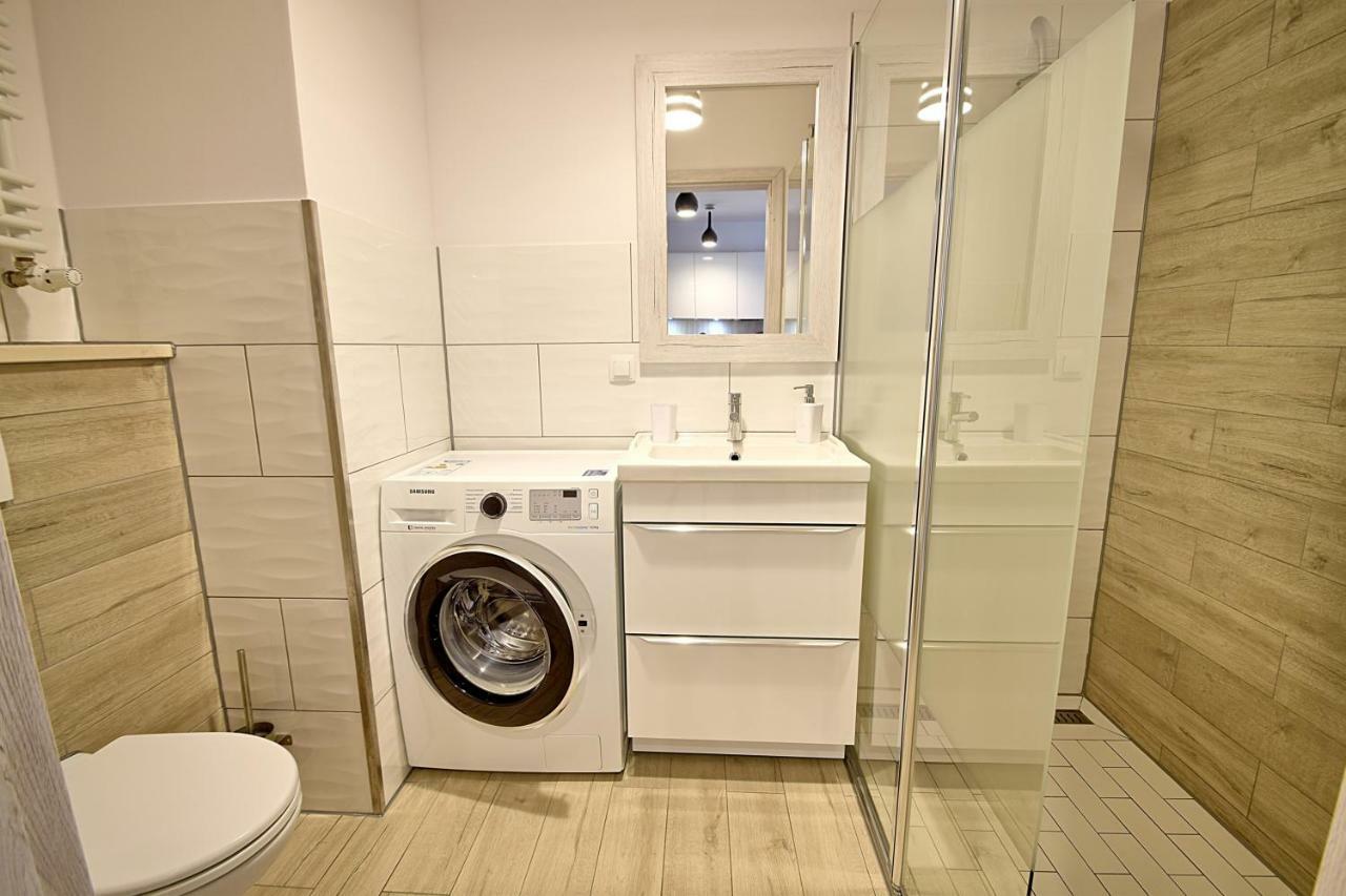 Apartament Oliwka Z Prywatnym Miejscem Postojowym 科沃布热格 外观 照片